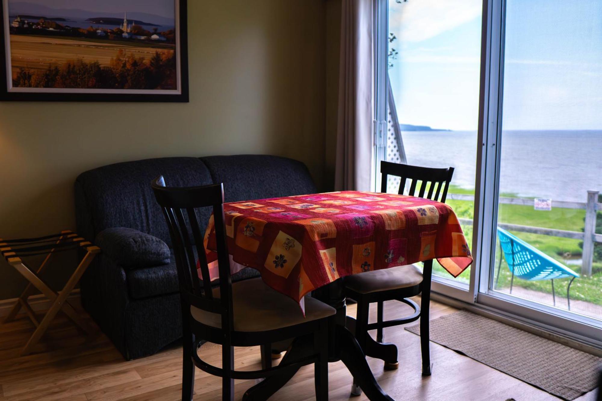 Motel Cap Blanc Kamouraska Bagian luar foto