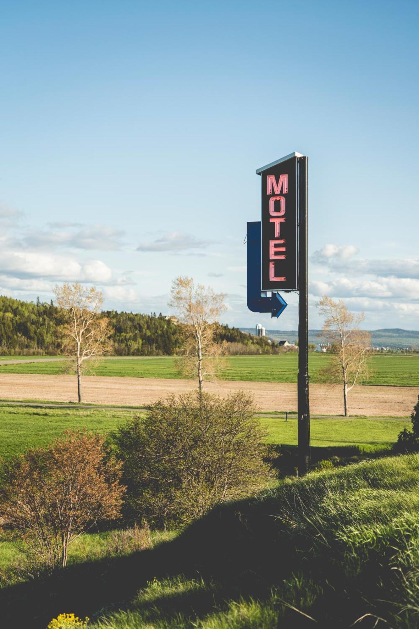 Motel Cap Blanc Kamouraska Bagian luar foto
